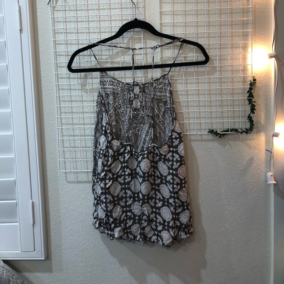 Patterned Tank - Picture 2 of 3